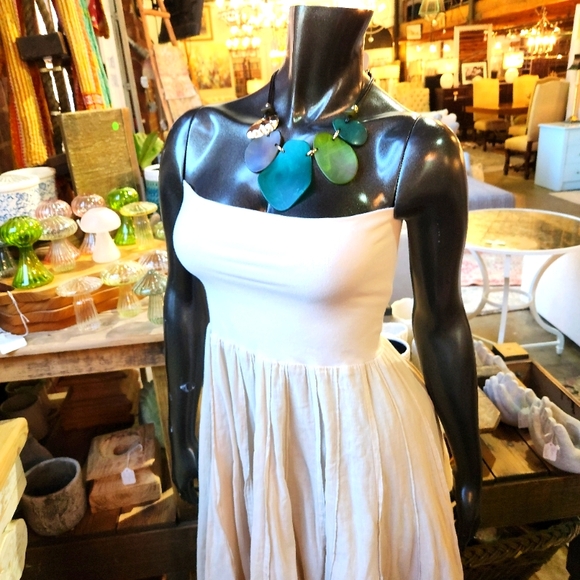 Green, Olive and Goldtone Statement Necklace with Earrings Set - Picture 6 of 15